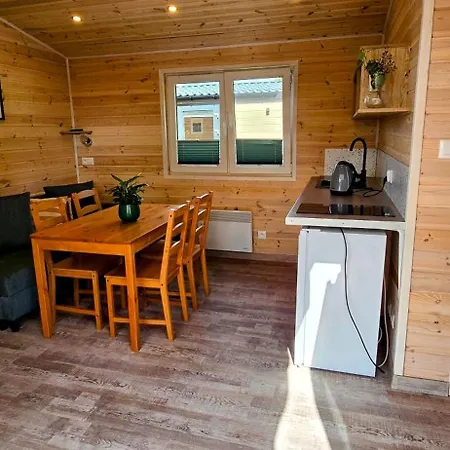 Letniskowy Nad Jeziorem W Ow Bachus Do 6 Osob